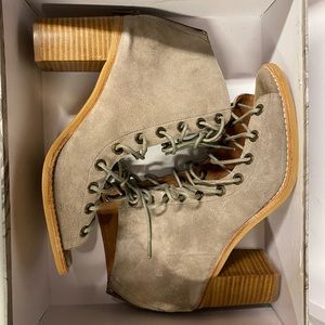Jeffrey Campbell Taupe Suede Bootie - 7.5